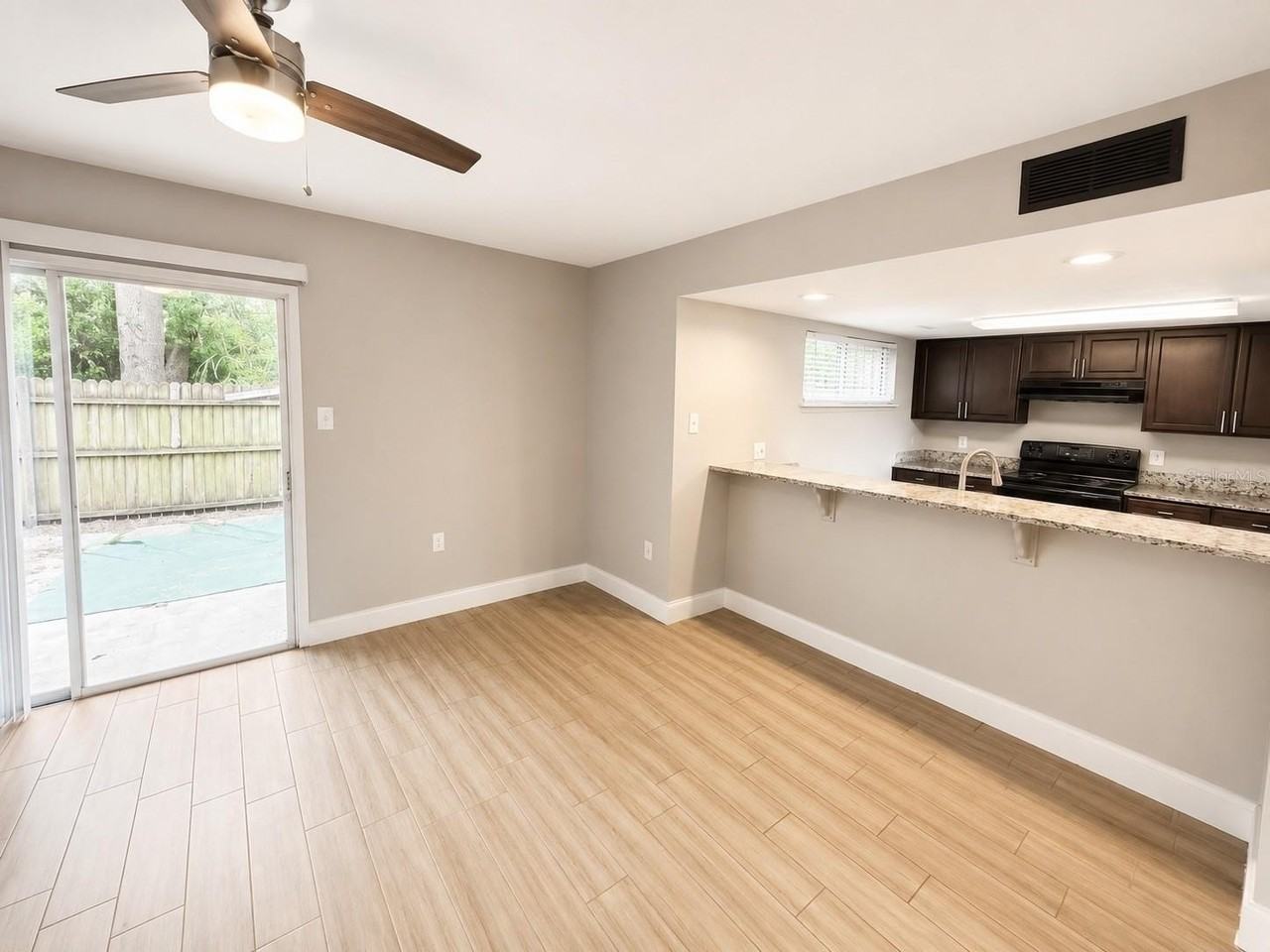 3922 Crayrich Cir #C4 - Photo 3 of 13