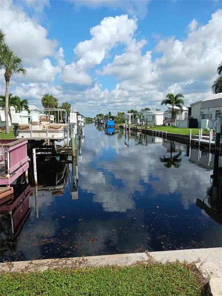 2906 Coquina Esplanade - Photo 7 of 19