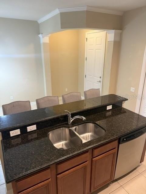 7735 Fairgrove Ave - Photo 7 of 28