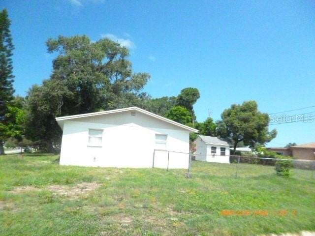 11013 Temple Ave - Photo 3 of 12