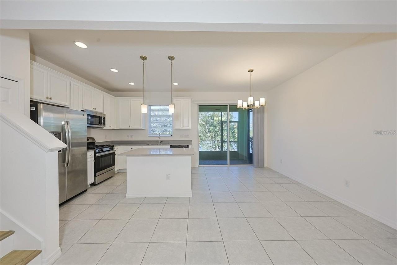 6222 Camino Dr - Photo 6 of 38