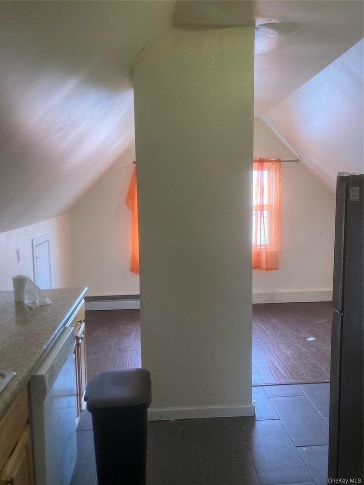 117 Morris St - Photo 2 of 5