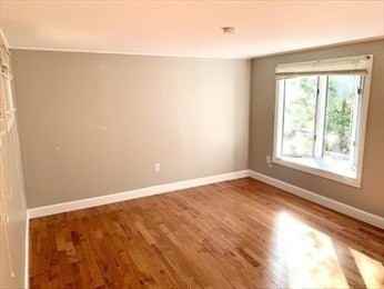 684 Washington St #2 - Photo 4 of 5