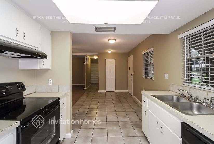 2801 20th Avenue Dr W - Photo 5 of 19