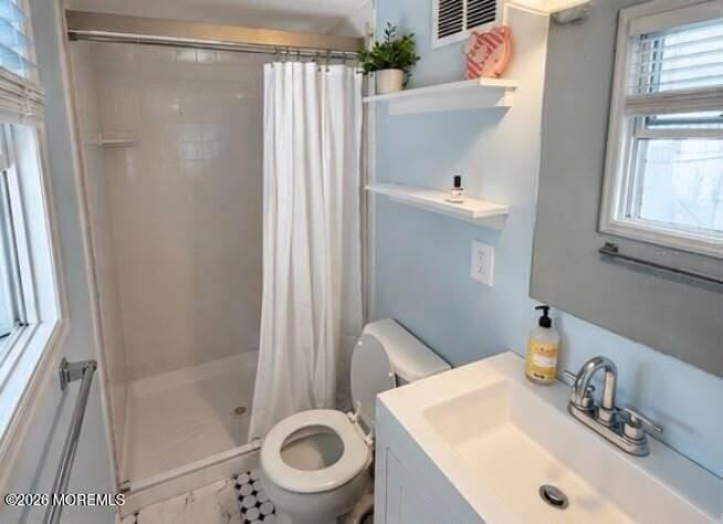 618 Redmond Ave - Photo 6 of 7