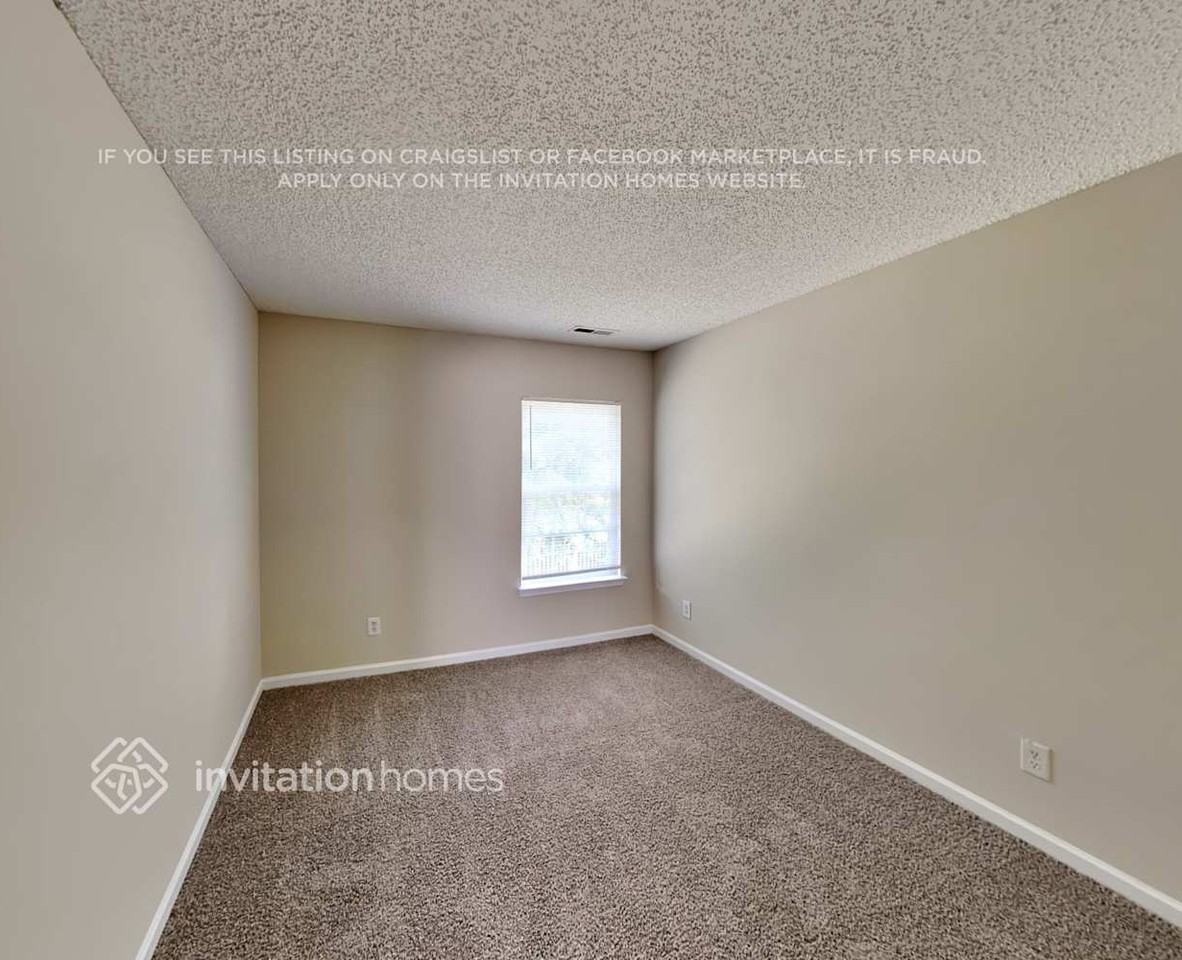 1402 Bray Dr - Photo 6 of 9