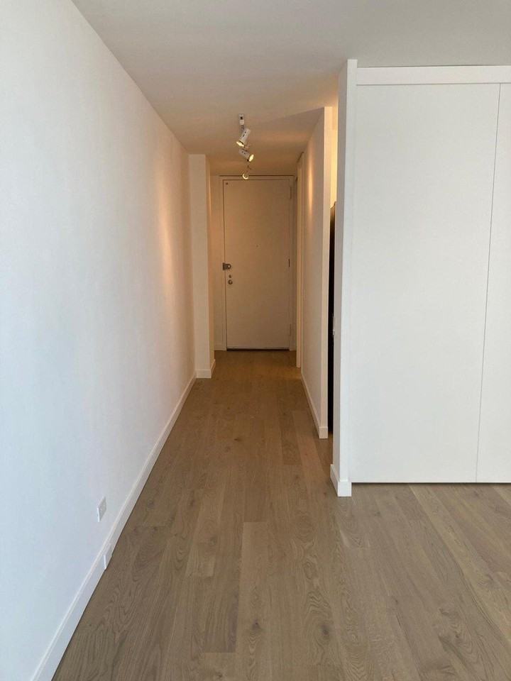 2400 N Lakeview Ave #1016 - Photo 3 of 18