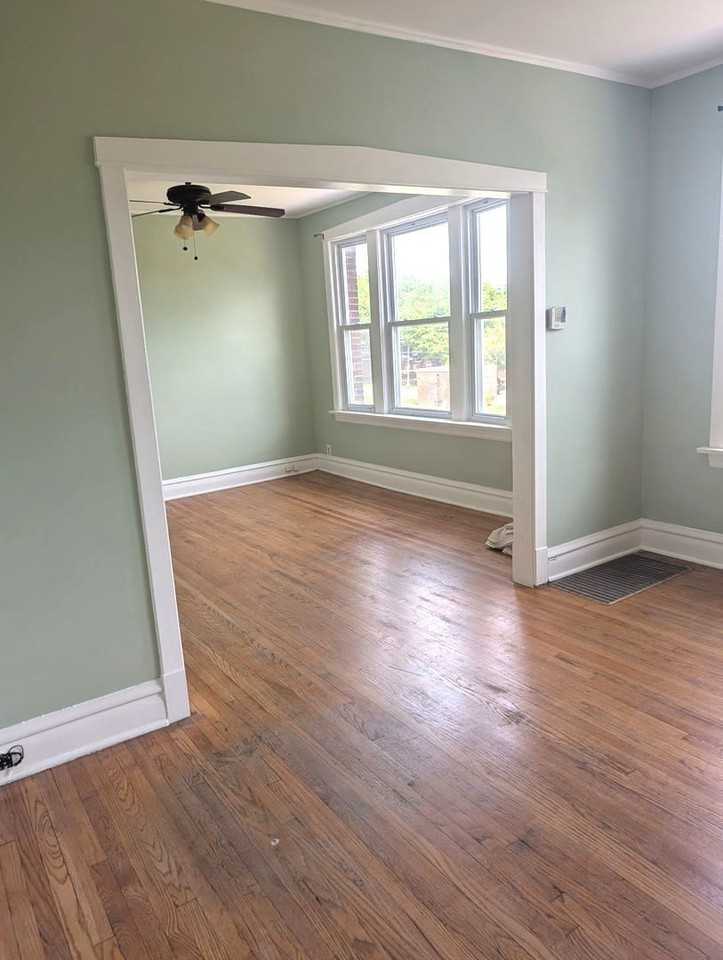 1900 Harvey Ave #2W - Photo 5 of 9