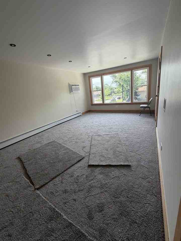 6048 W 79th St #3 - Photo 6 of 13