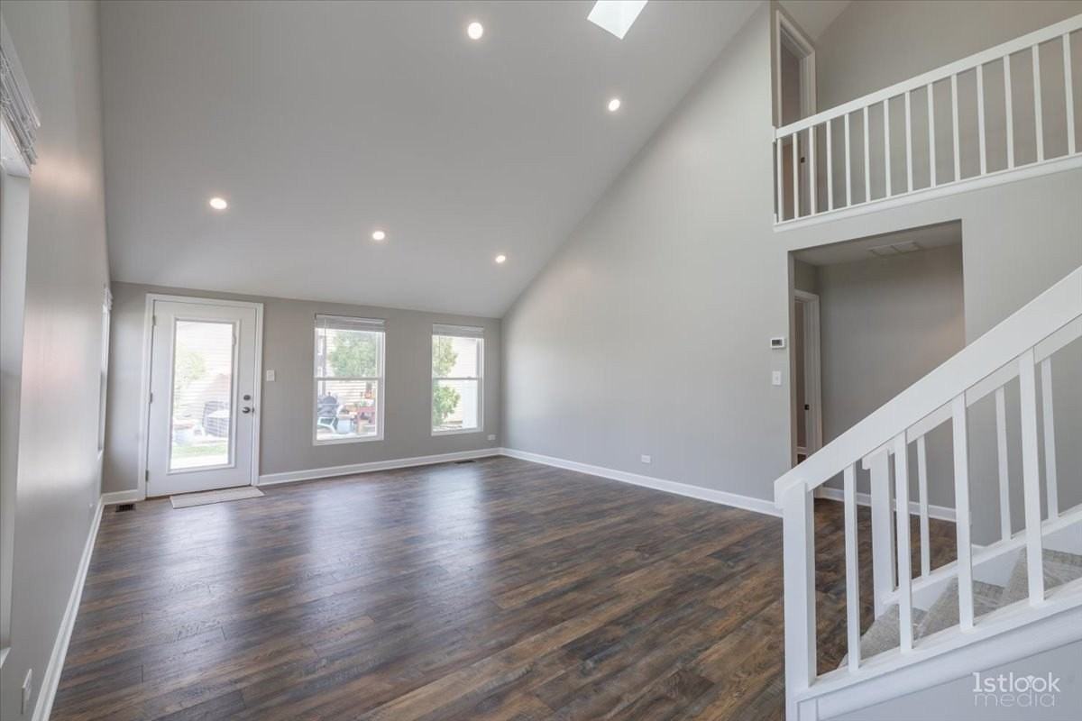 1801 Shetland Rd - Photo 4 of 19
