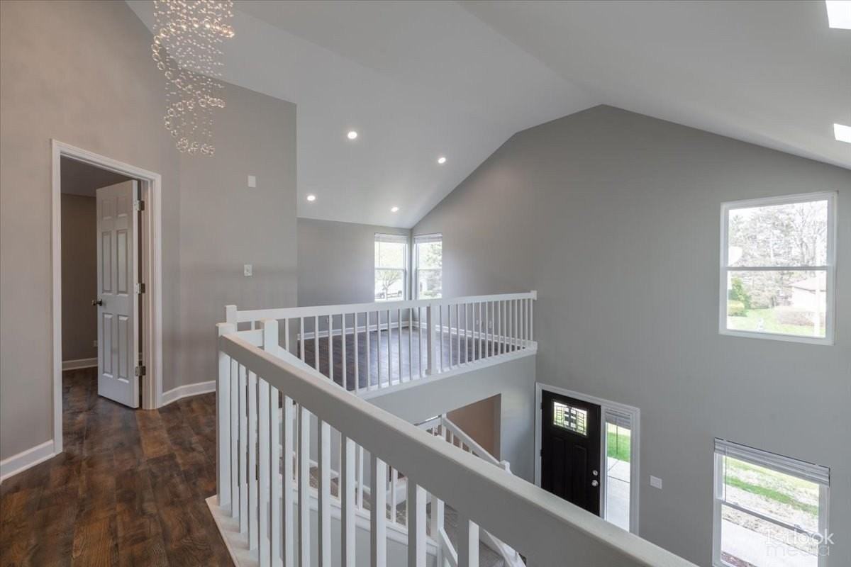 1801 Shetland Rd - Photo 6 of 19