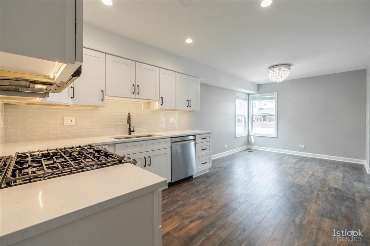1801 Shetland Rd - Photo 7 of 19