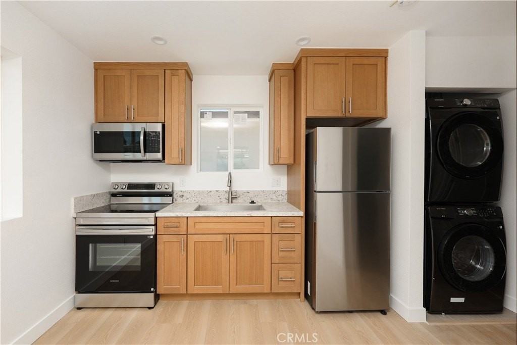 10520 Myrtle St #A - Photo 5 of 14