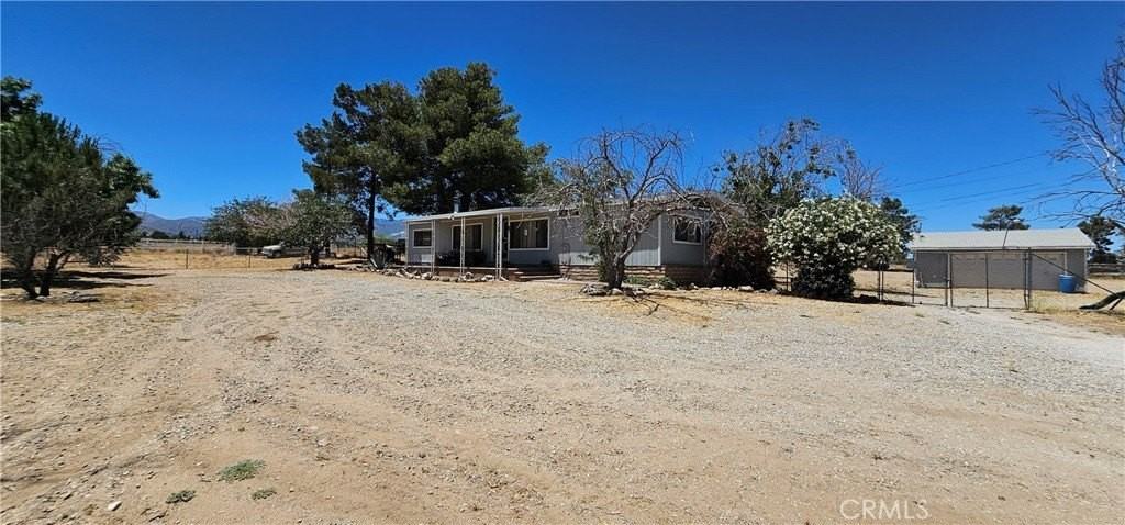 11010 Valle Vista Rd - Photo 3 of 28