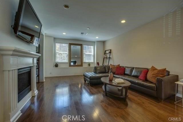 1422 Mayfield Way - Photo 4 of 16
