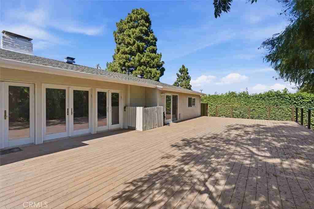2 Santa Bella Rd - Photo 2 of 50