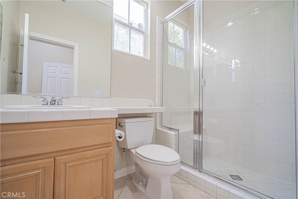 25910 Tennyson Ln - Photo 7 of 47