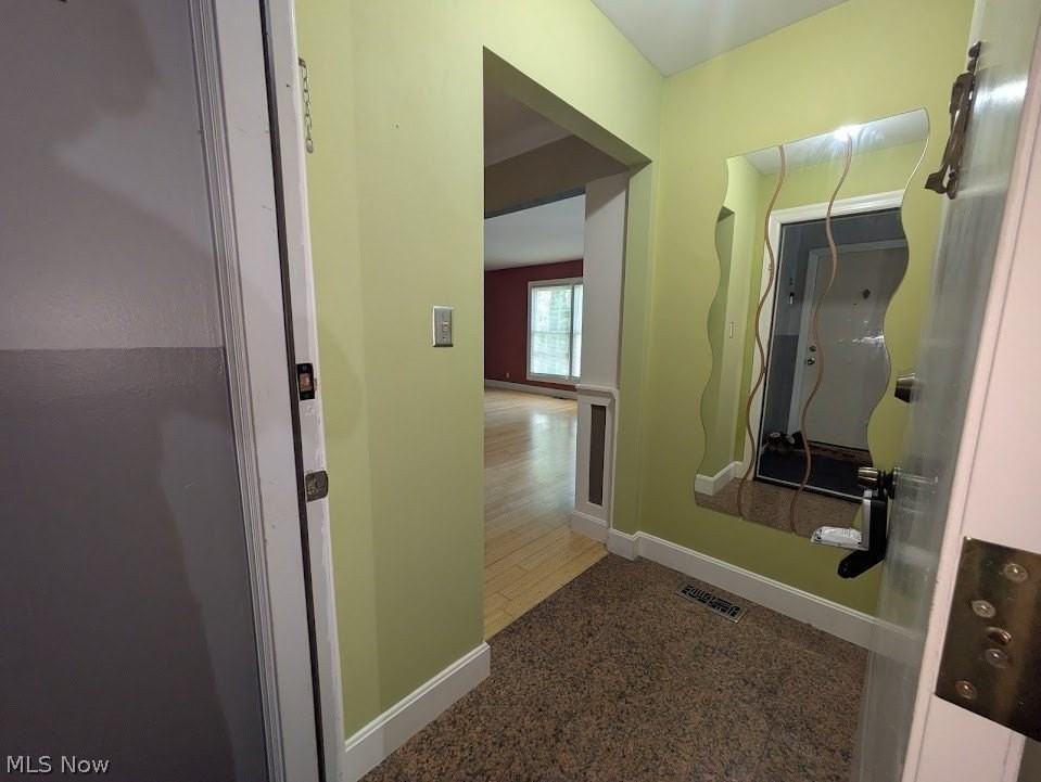 25 Trenton Sq #T54 - Photo 4 of 40