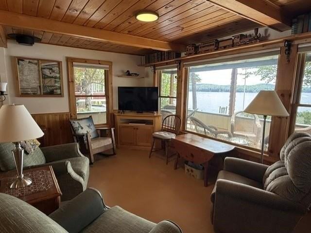 9 Lakeside Rd - Photo 5 of 17