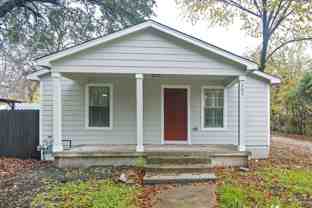 305 College St - Photo 1 of 1