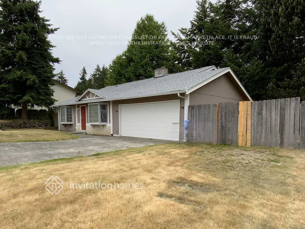 2409 Birch Ave - Photo 2 of 19