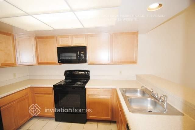 4117 Bayberry Dr - Photo 3 of 8