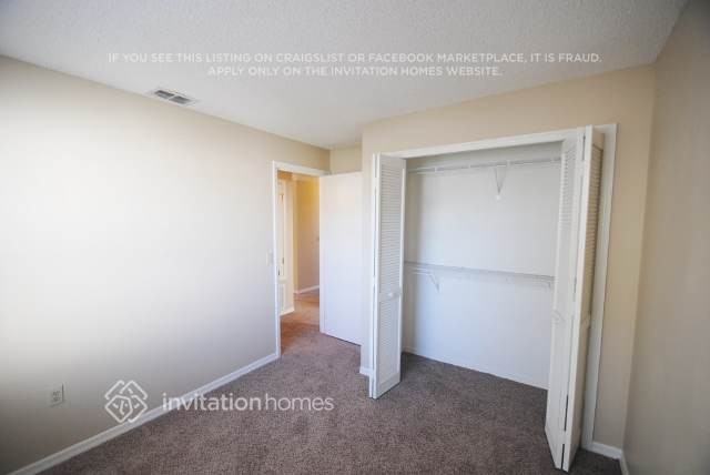 4117 Bayberry Dr - Photo 4 of 8