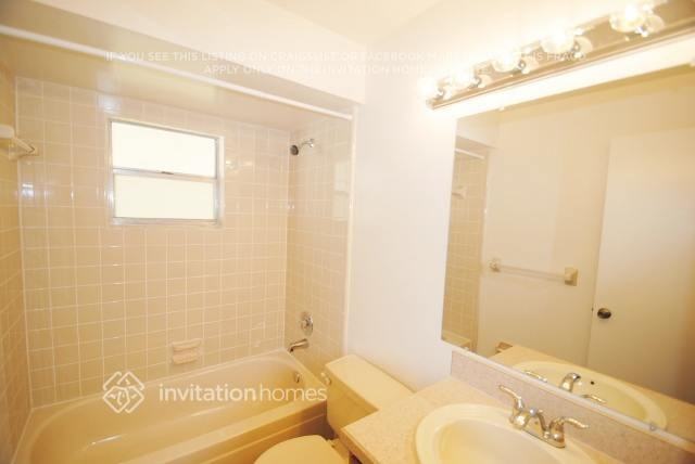 4117 Bayberry Dr - Photo 6 of 8