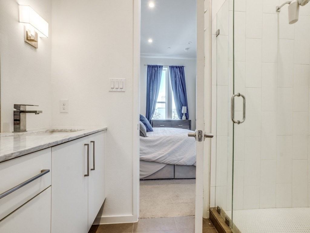 1514 N Washington Ave #105 - Photo 7 of 12