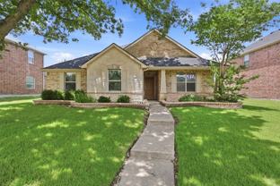 111 Shadybrook Dr - Photo 1 of 1