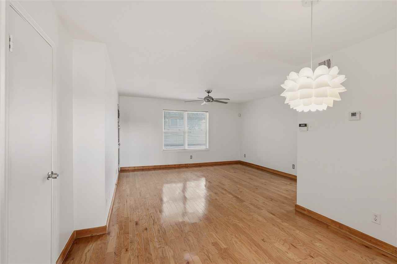 7935 Royal Ln #217 - Photo 3 of 11