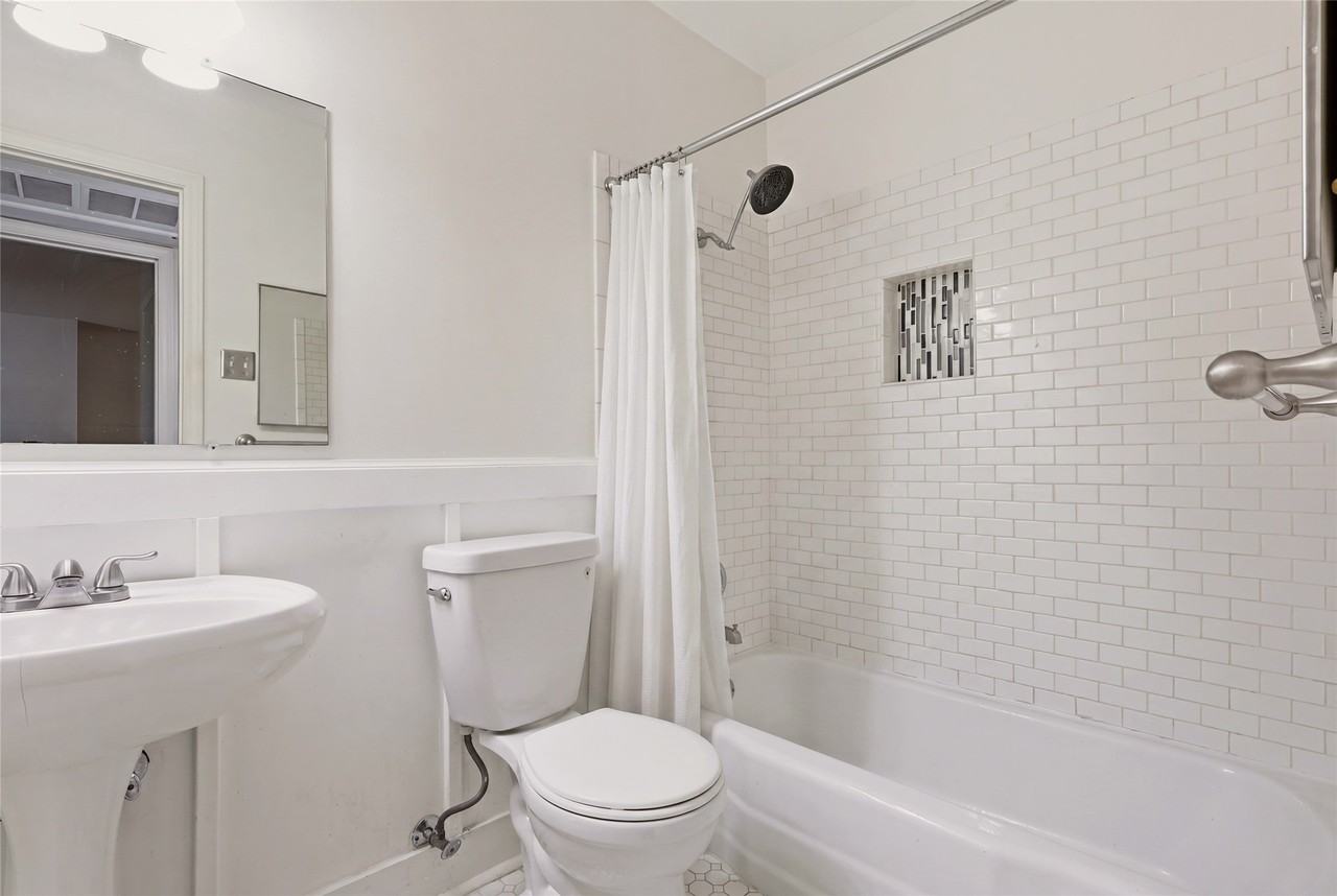 7935 Royal Ln #217 - Photo 7 of 11