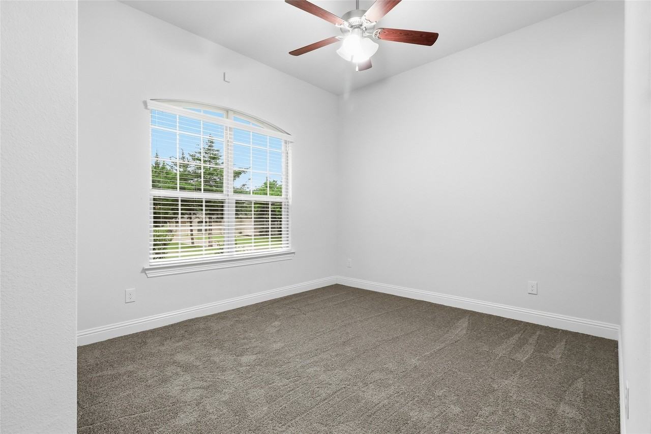 3806 Kendall - Photo 6 of 13