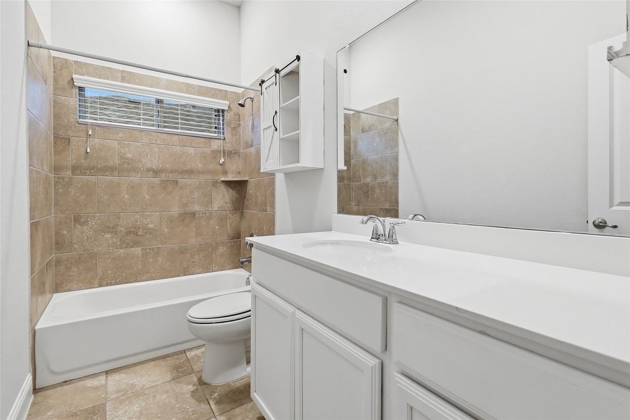 3806 Kendall - Photo 7 of 13