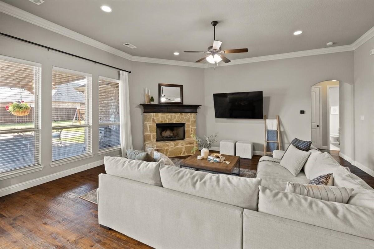 123 Claremont Dr - Photo 6 of 33
