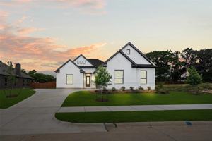 featured image of 4021 Alpine St