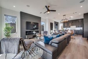featured image of 2308 Douglas Ave