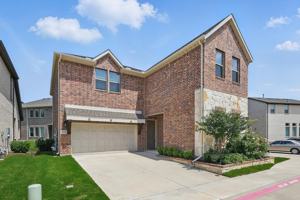 featured image of 211 Harper St