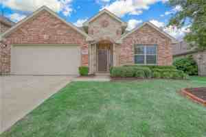 featured image of 817 Silvermoon Dr