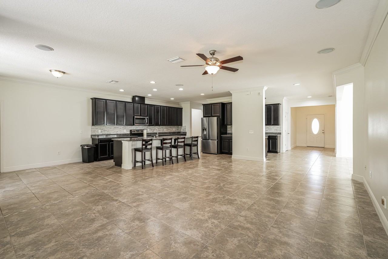 22702 Cherokee Rose Pl #1 - Photo 4 of 21