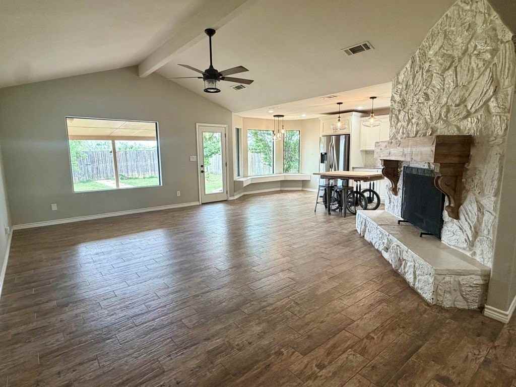8814 Holiday Dr - Photo 2 of 17