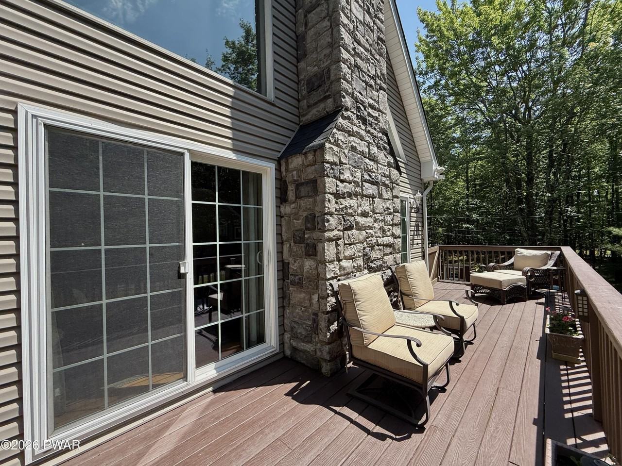 176 Gunstock Ln - Photo 4 of 50