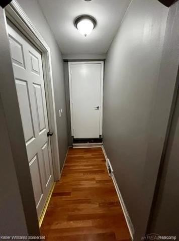 8647 Chalmers Ave - Photo 6 of 18
