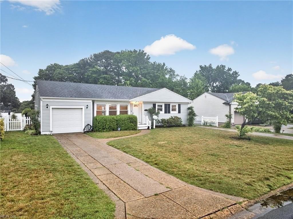 8516 Halprin Dr - Photo 2 of 26