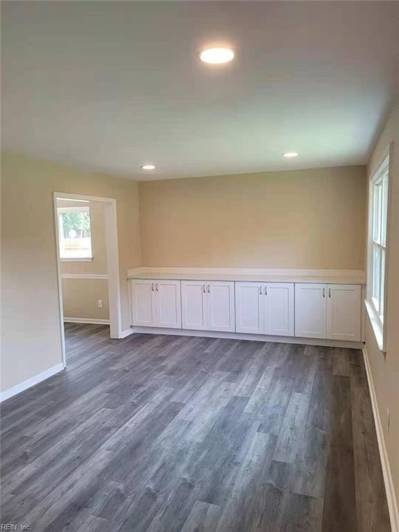 3632 Silina Dr - Photo 3 of 36