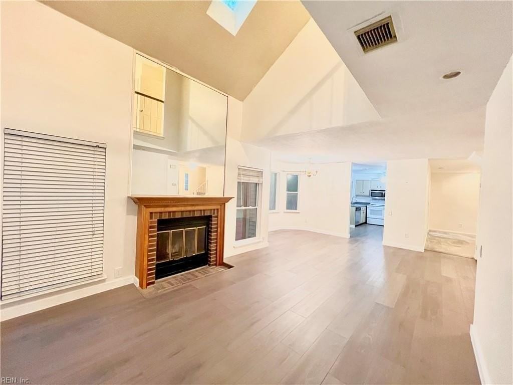 1804 Rock Lake Loop - Photo 4 of 32