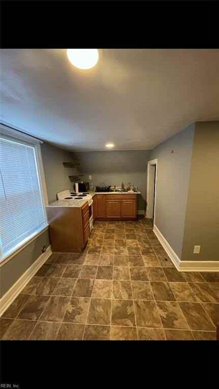 3541 Chesapeake Blvd - Photo 3 of 13