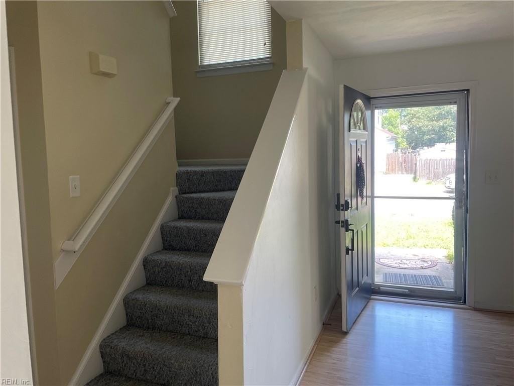4781 Cullen Rd - Photo 6 of 32