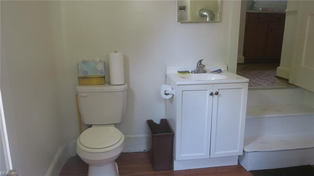 25 Franklin Rd - Photo 6 of 18