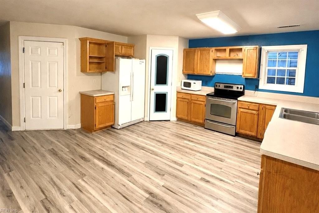 1712 Weber Ave - Photo 4 of 16